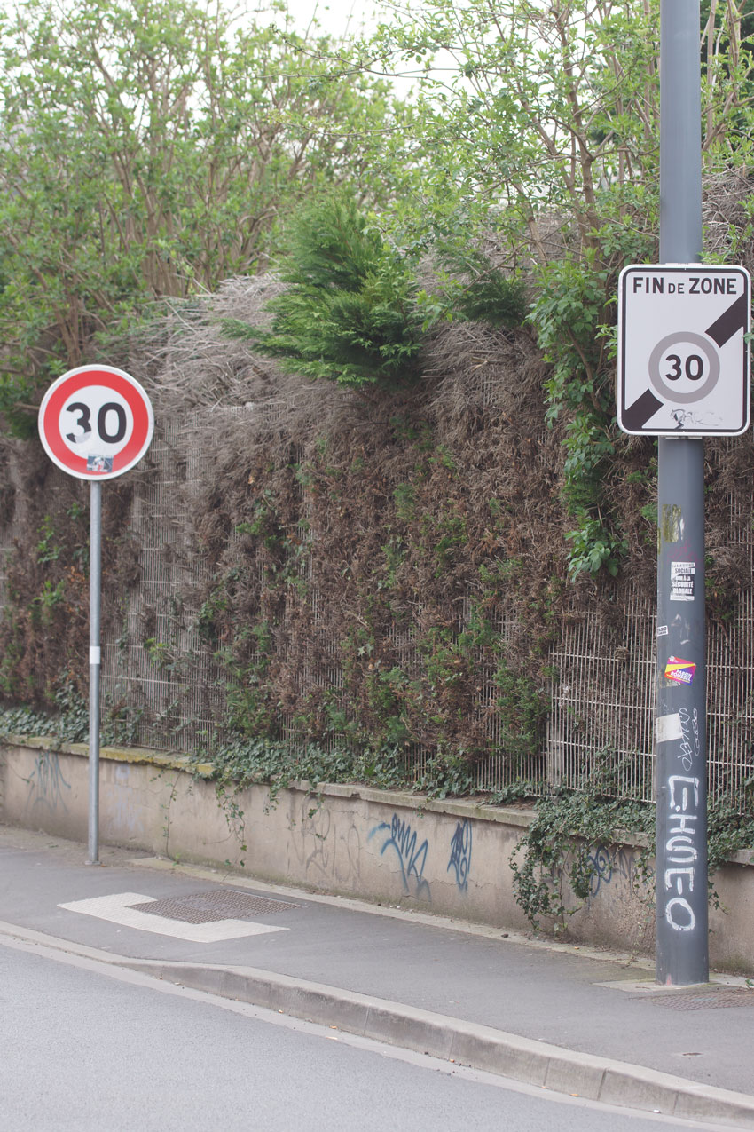 Cinq mètres où l'on n'aura plus le temps de regarder le paysage.
